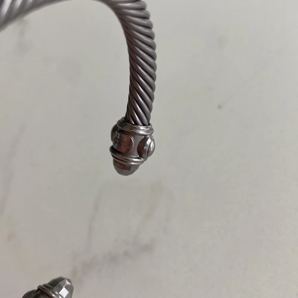 David yurman aluminum bracelet gray - Picture 2 of 6